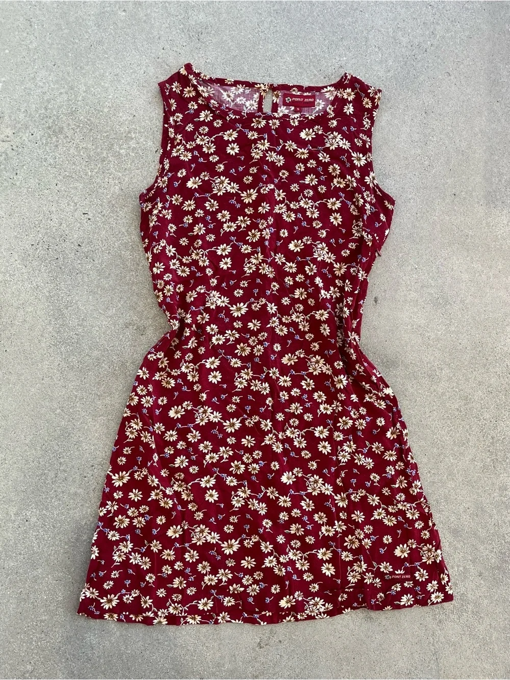 Vintage Point Zero Daisy Print Shift Dress Burgundy 90s Floral Sleeveless Size S - Picture 2 of 6
